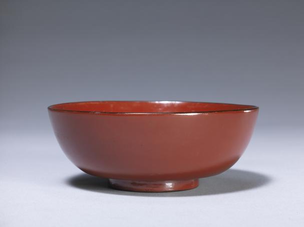 黑漆描金缠枝莲团锦纹成份餐具-酱色碗