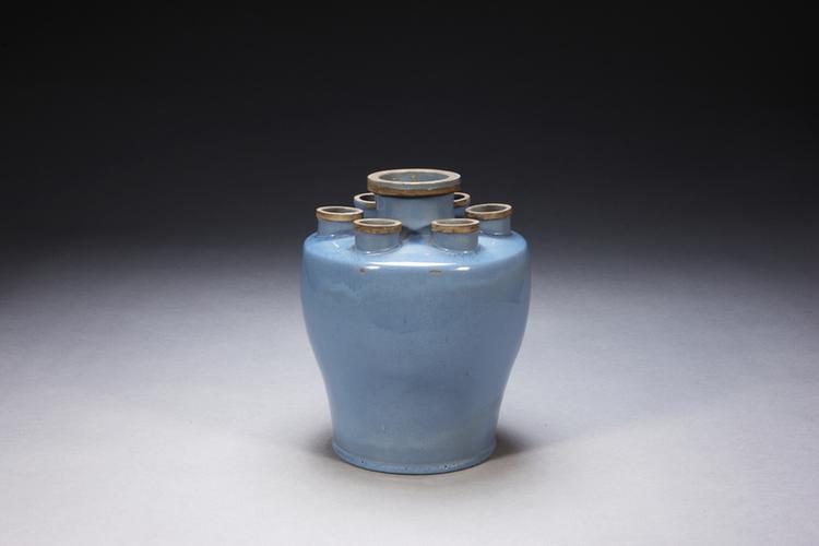 宜兴窑仿钧釉七孔花插