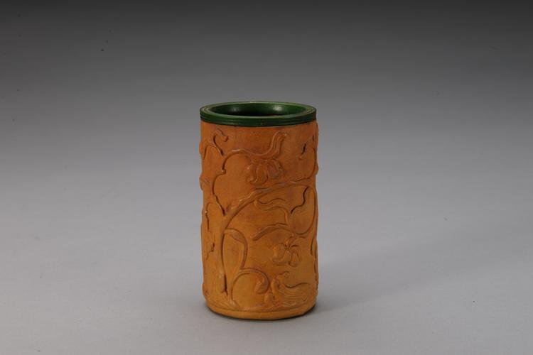 道光款匏制蝠桃纹笔筒