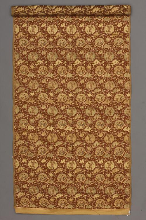 古铜色地团龙鹦鹉纹织金锦