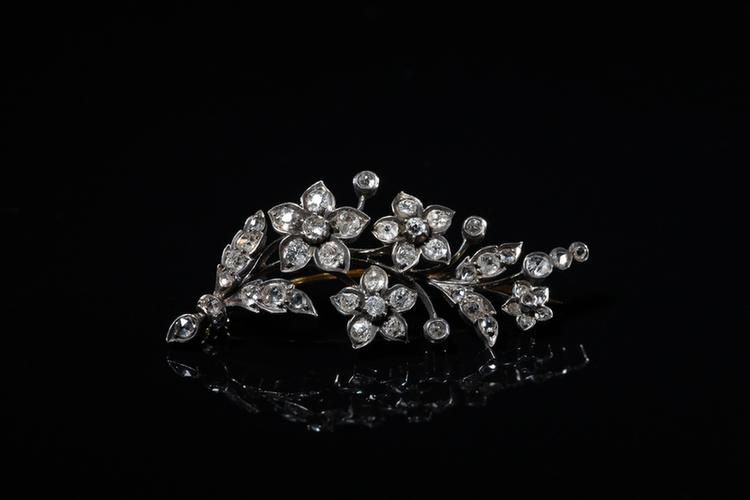 银镀金镶钻石别针