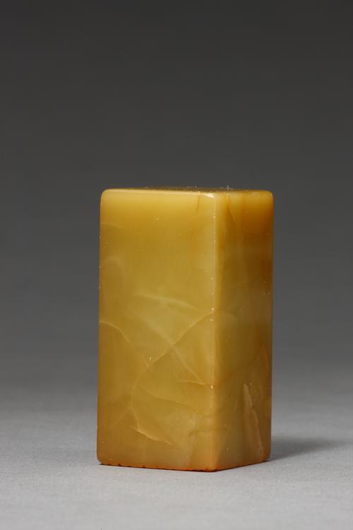 “红楼入梦卖花声”青田石章