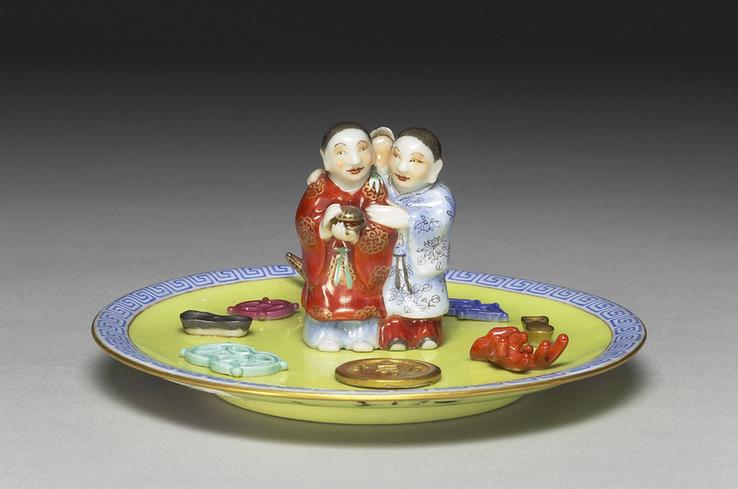 黄地粉彩和合二仙香插