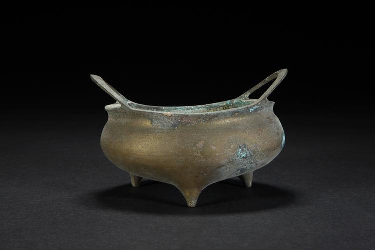 宣德款铜双耳炉