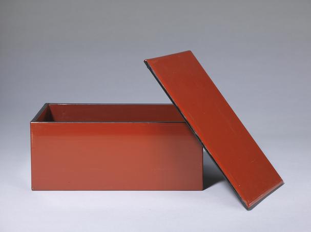 黑漆描金缠枝莲团锦纹成份餐具-酱色长方盒