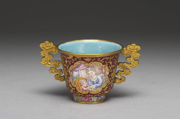 内填珐瑯西洋人物杯