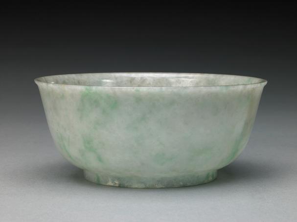 嘉庆款翡翠光素碗