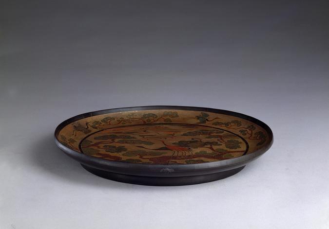 戗金彩漆松鹤图圆盘