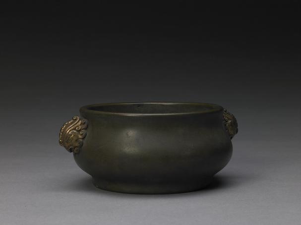 宣德款铜凤耳炉