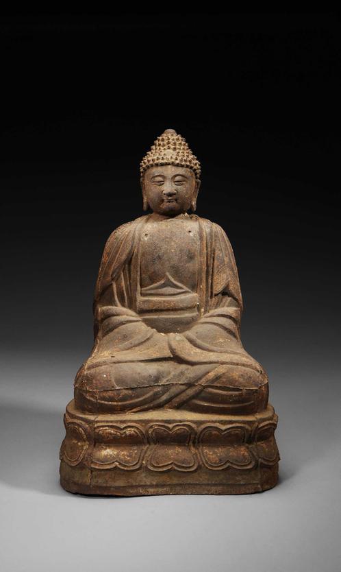 铁宝月光佛坐像