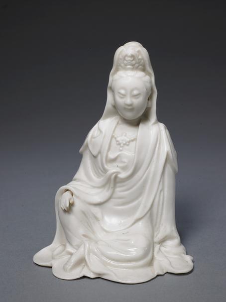 德化窑观音菩萨坐像