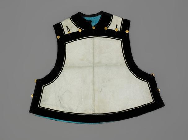 白色鹿皮夹坎肩