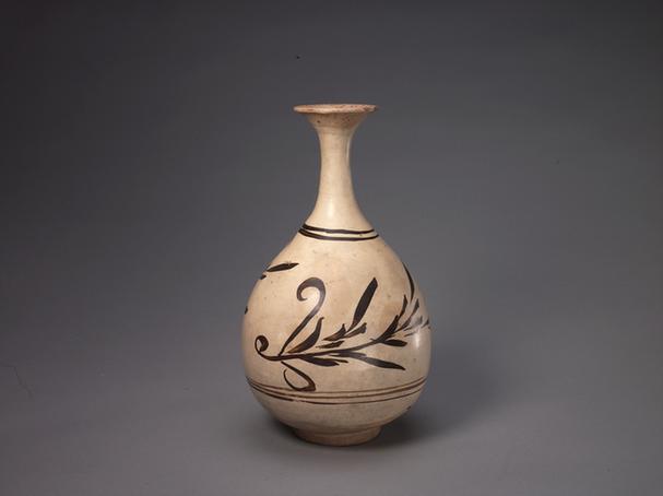 白地黑花玉壶春瓶