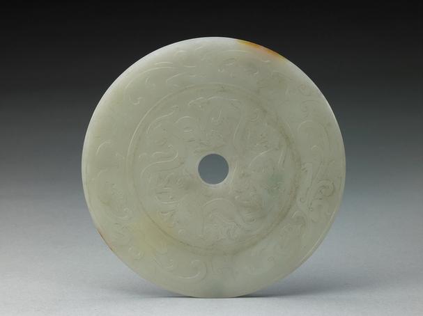 青玉勾云蟠螭九龙璧