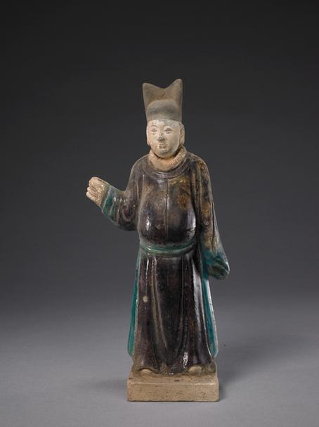 陶孔雀绿加紫釉男立俑