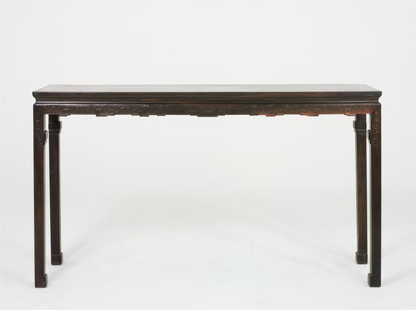 紫檀木雕云纹条桌