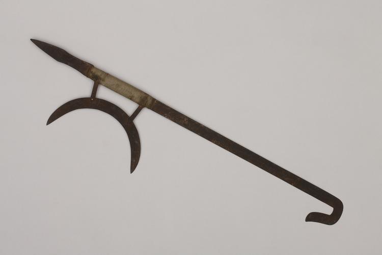 铁月牙双钩