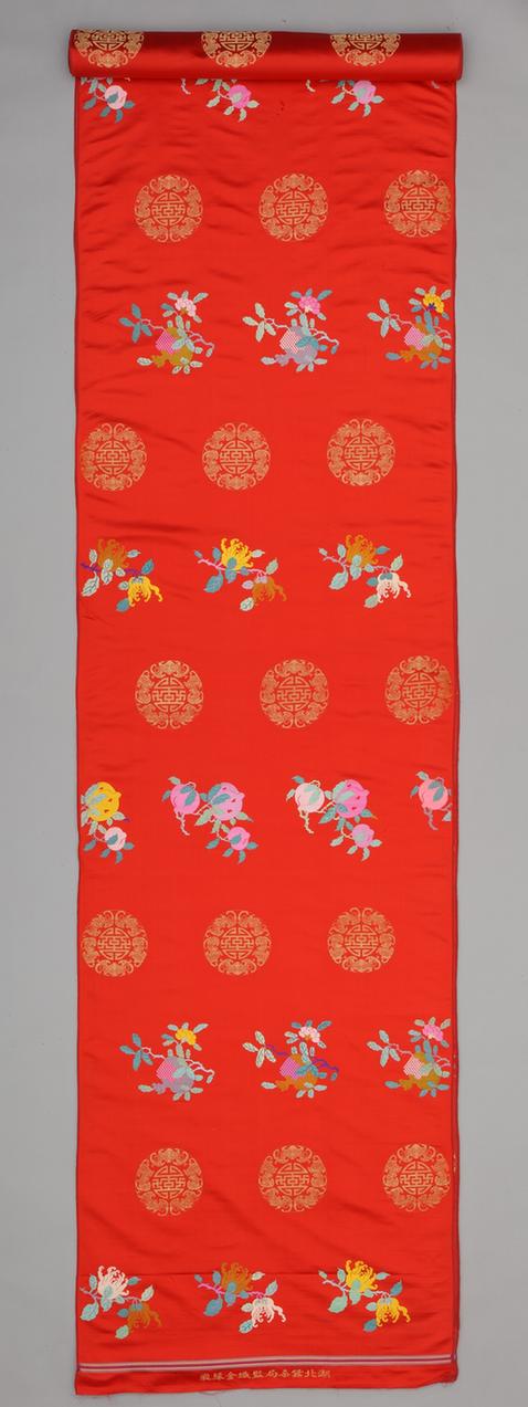 大红色三多金五福捧寿纹妆花缎