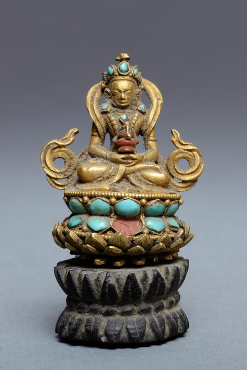 铜鎏金无量寿佛坐像