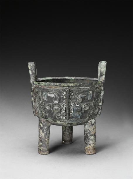 兽面纹鼎