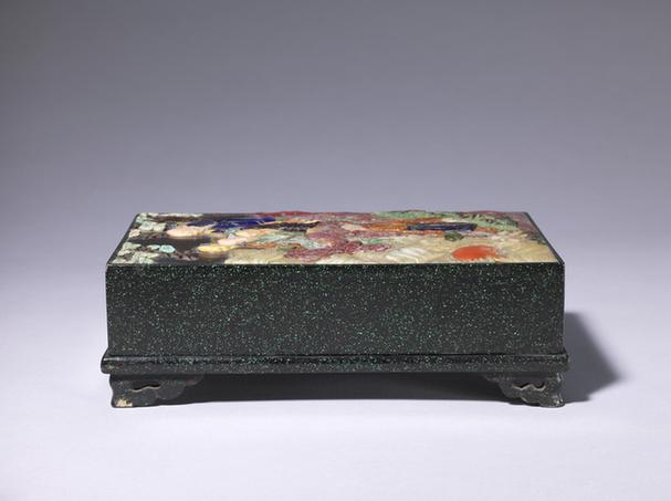 黑漆嵌螺钿五老图长方盒