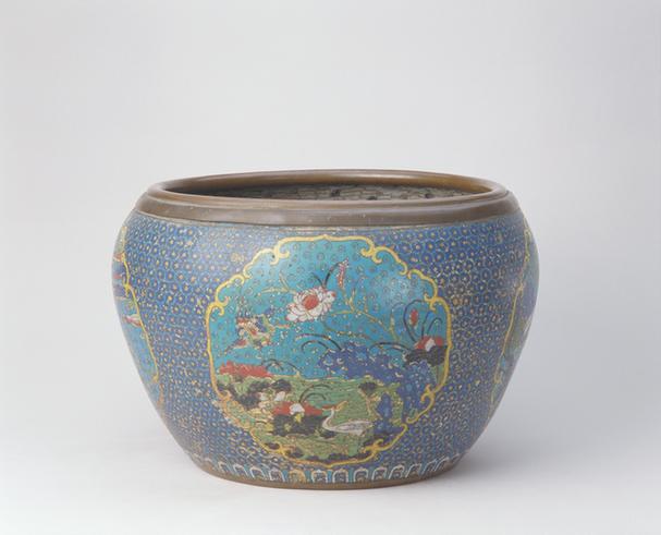 景泰款掐丝珐琅鱼缸